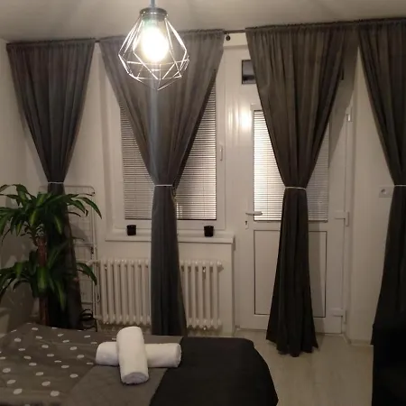 Apartment Nina *